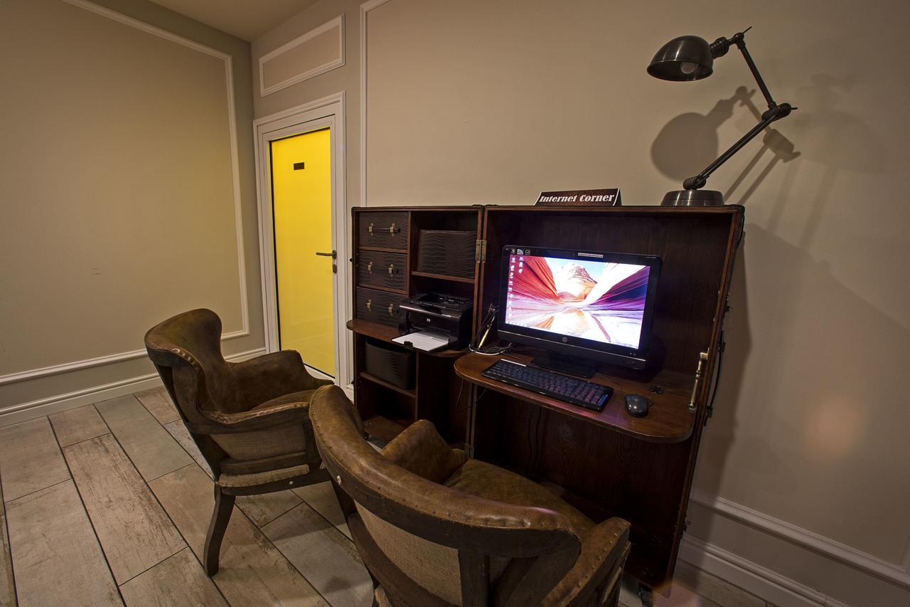 Wilson Palace By Loft Bratislava Esterno foto