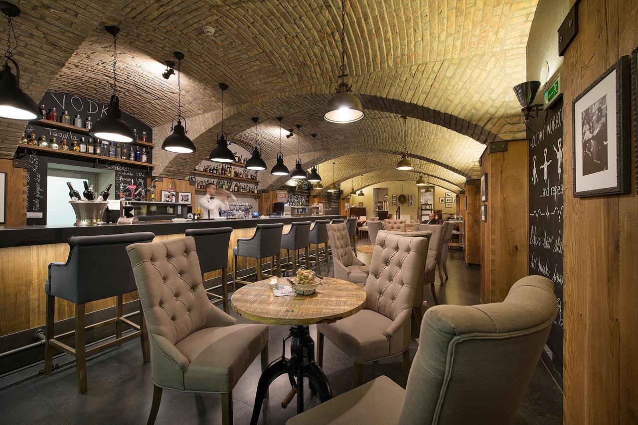 Wilson Palace By Loft Bratislava Esterno foto